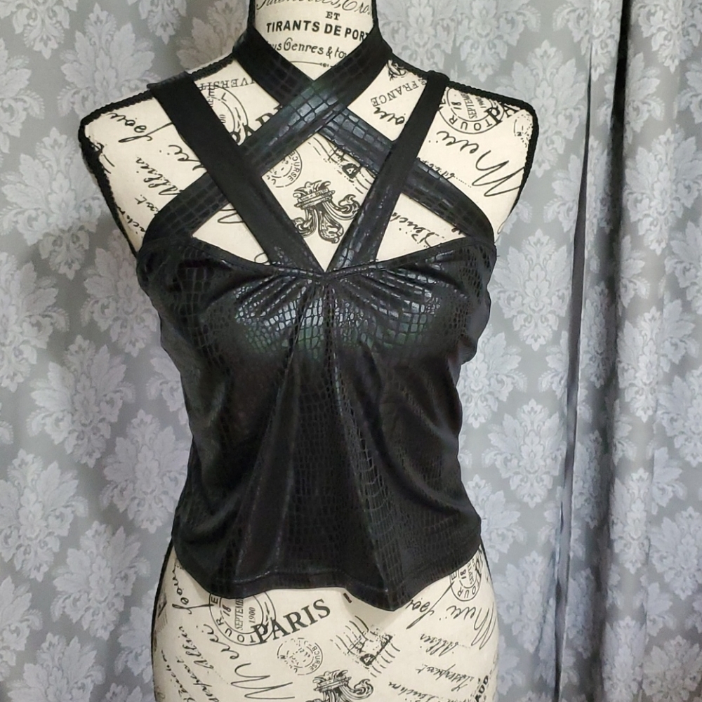 Snakeskin top NWOT